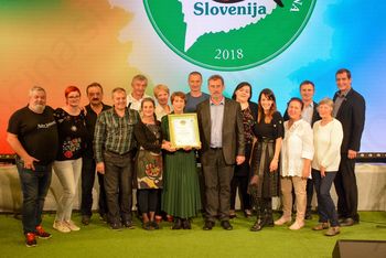 Priznanje za Ambrus in naše prostovoljce v turizmu Priznanje za Ambrus in naše prostovoljce v turizmu