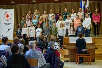 Srečanje starejših krajanov Šentvida pri Stični