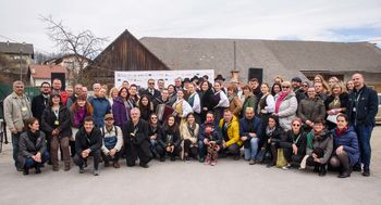 Mednarodno obarvana tržnica v Ivančni Gorici