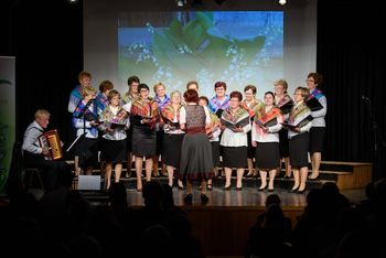 Koncert Avsenikovih pesmi v izvedbi Ženskega pevskega zbora Harmonija