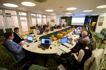 Danes bo potekala 5. redna seja Občinskega sveta Občine Ivančna Gorica