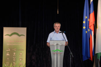 Ob krajevnem prazniku predstavili zbornik pevskega tabora in prenovili cesto v Šentvidu pri Stični