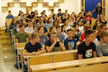 Vesel in slovesen prvi šolski dan na Srednji šoli Josipa Jurčiča Vesel in slovesen prvi šolski dan na Srednji šoli Josipa Jurčiča