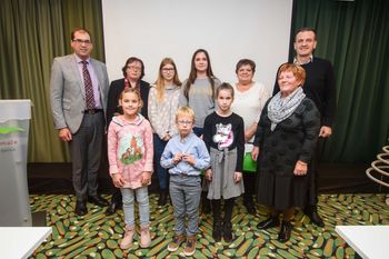 Razglasili najizvirnejše praznične voščilnice