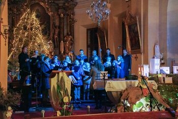 Božični koncert v cerkvi sv. Kozme in Damijana na Krki