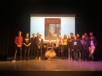 V Ambrusu predstavili prvi celovečerni mladinski film Čak, nori so!