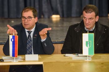 Župan Dušan Strnad o načrtih suhokranjskega bisera naše občine