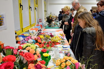 Razstava »Umetnost iz pod naših rok«