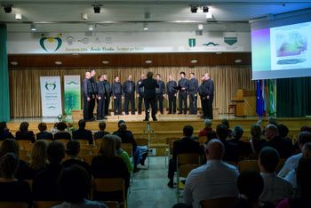 V Šentvidu pri Stični je potekala območna revija pevskih zborov