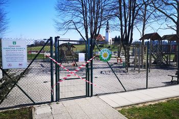 Popolna prepoved uporabe javnih igrišč in fitnes naprav v občini Ivančna Gorica