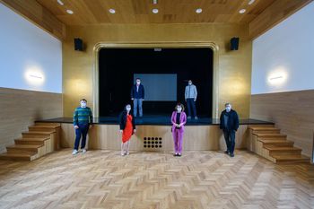 Pogled v notranjost prenovljenega kulturnega doma v Šentvidu pri Stični