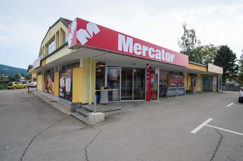 Vrata je odprla nova Mercatorjeva trgovina v Šentvidu pri Stični