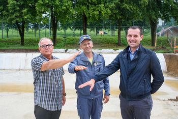 V Temenici zakopali prvo lopato za nov sodoben gasilski kompleks