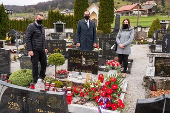 Ob prvi obletnici smrti častnega občana Lojzeta Ljubiča