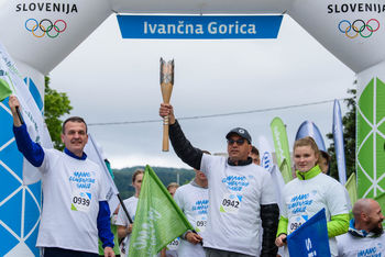 FOTO: Slovenske olimpijske sanje ponesli širom naše občine