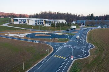 Izgradnja kolesarskih poti med Stično in Muljavo v zaključku