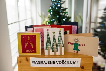 Razglasili najizvirnejše praznične voščilnice