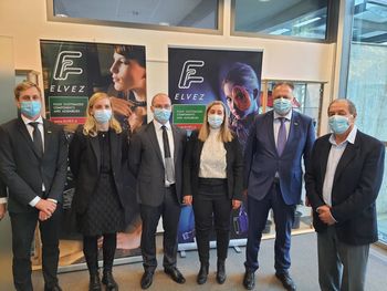 Podjetje Elvez obiskal gospodarski minister Počivalšek