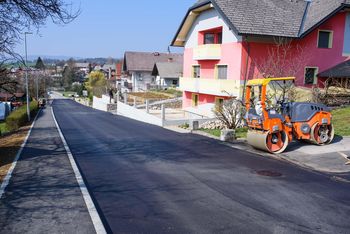 V zaključku prenova ceste »Goli Vrh – Mandrga«