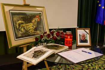 Častnemu občanu, akademskemu slikarju Francetu Slani smo se poklonili na žalni seji