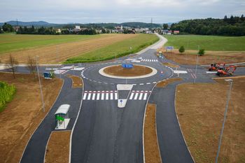 VIDEO: Zahodna obvoznica v Ivančni Gorici dobiva podobo