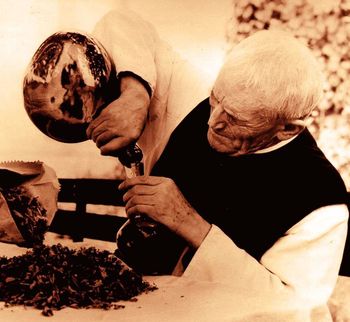 30 let od smrti znamenitega stiškega zeliščarja in patra Simona Ašiča