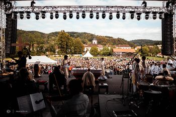 V Stični bo potekal največji katoliški festival za mlade