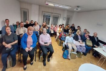 Zaključna prireditev projekta Beremo domače v Knjižnici Ivančna Gorica Zaključna prireditev projekta Beremo domače v Knjižnici Ivančna Gorica