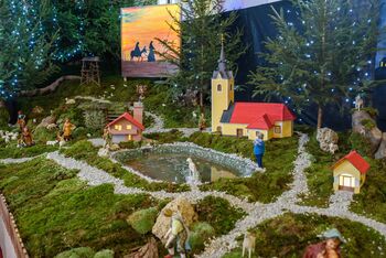 Hrastov Dol v malem v župnijskih jaslicah v Šentvidu pri Stični