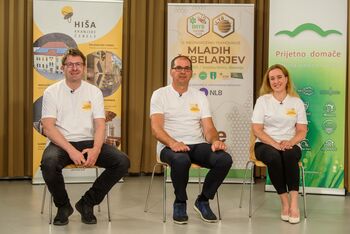 VIDEO: Oddaja o mednarodnem tekmovanju mladih čebelarjev VIDEO: Oddaja o mednarodnem tekmovanju mladih čebelarjev