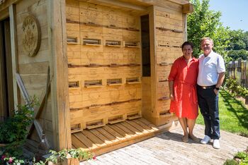 Vrata odprl apiterapevtski čebelnjak MELISA