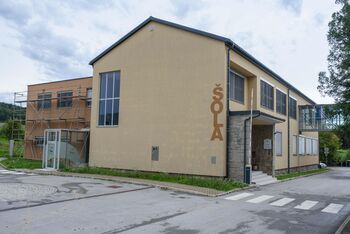 Energetska sanacija šole in vrtca na Krki gre proti koncu