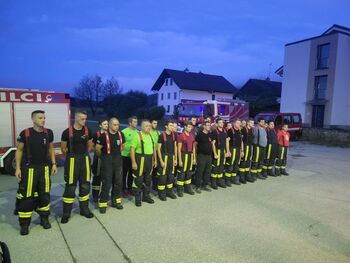 Delegacija gasilcev na pomoč v Mozirje