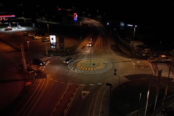 VIDEO: Novo montažno krožno križišče v Ivančni Gorici odprto za promet