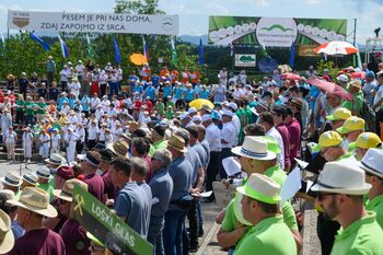 VIDEO: Reportaža Televizije Slovenije iz pevskega Tabora v Šentvidu pri Stični