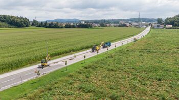 Prenova ceste od Ivančne Gorice proti Stični