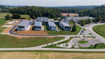 Novi prizidek OŠ Stična že "čaka" šolarje