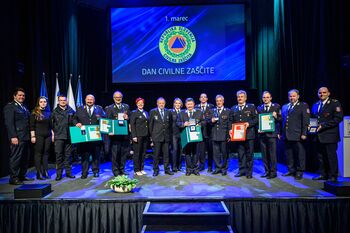 Gasilska društva in posamezniki iz Ivančne Gorice med nagrajenci Civilne zaščite