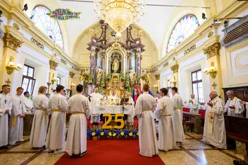 V Šentvidu pri Stični slavje srebrnomašnika Izidorja Grošlja