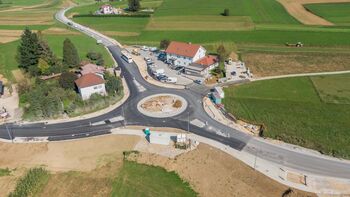 Javni natečaj za izbor najboljšega idejnega predloga ureditve sredinskega otoka krožišča Gabrovčec