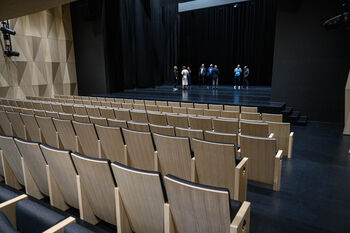 Delegacija iz občine na ogledu Urban centra v Ribnici Delegacija iz občine na ogledu Urban centra v Ribnici