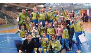 TWIRLING, PLESNI IN MAŽORETNI KLUB LENART