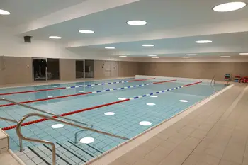Plavanje v radovljiškem bazenu v času jesenskih počitnic