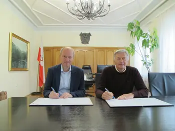 Sanacija porušene makadamske ceste v Dragi
