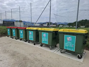 Dodaten ekološki otok pri nogometnem igrišču v Lescah