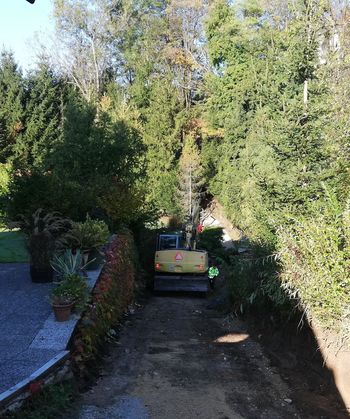 Zaradi gradnje komunalne infrastrukture zaprt odsek učne poti Pusti grad