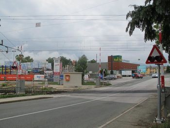 Na gorenjski progi spet železniški promet