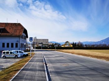 Od ponedeljka merjenje hitrosti vozil na Gradnikovi cesti