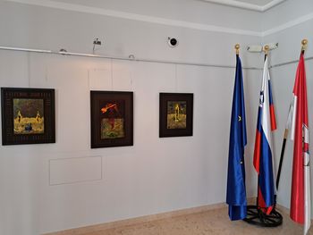 V prostorih občine na ogled slikarska razstava Miroslava Pengala