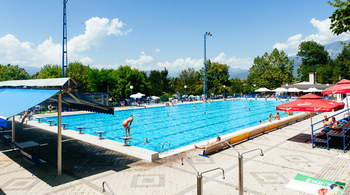 Poletna sezona na kopališčih v Radovljici in Kropi